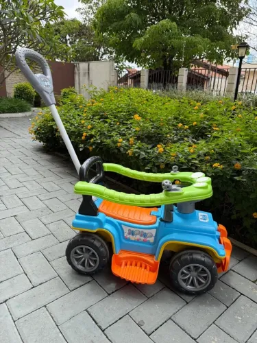 Carrinho de passeio infantil 
