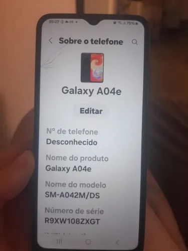 Vendo celular A04e muito novo