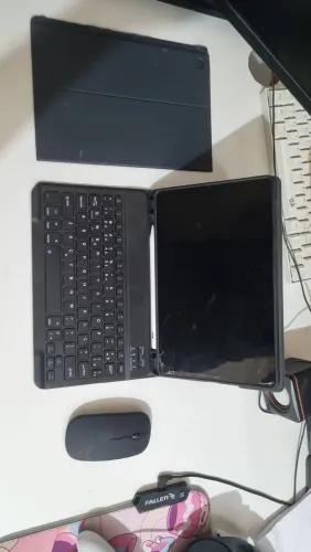 Samsung Tab S6 Lite c/Canetinha + Mouse e teclado + 2 Capinhas