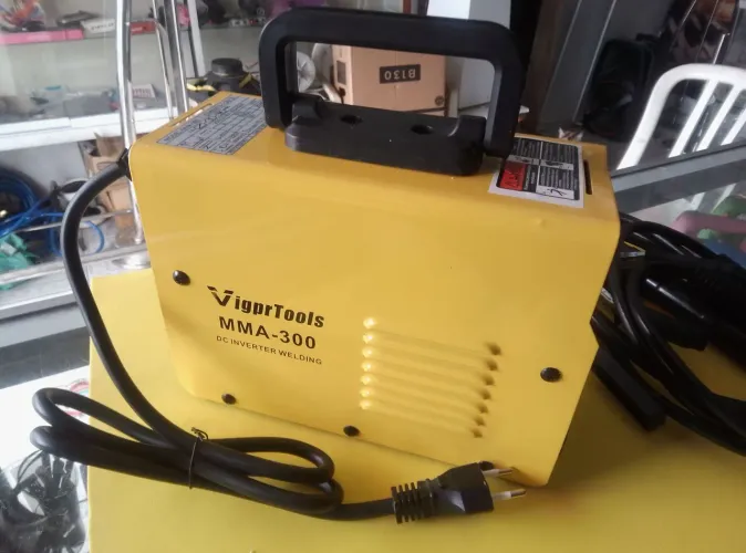 Máquina de solda MMA-300