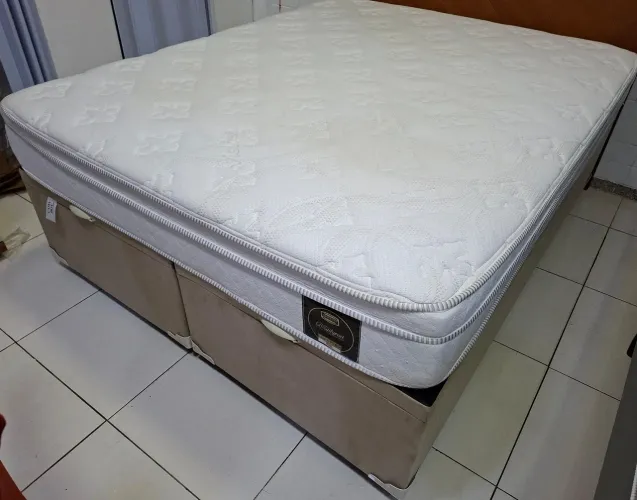 Cama Queen Size, Simmons, Baú - ENTREGA GRÁTIS