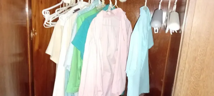 Brechó, Jaquetas, Calças, Robes, Pijamas, Blusas,Roupa Feminina zap *