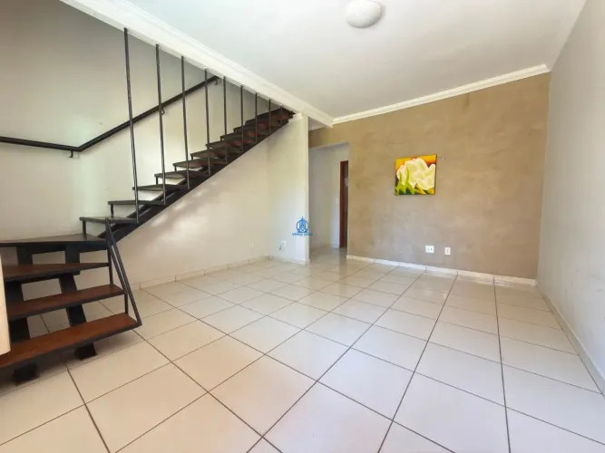 CASA EM CONDOMINIO 2 QUARTOS CÉU AZUL BH