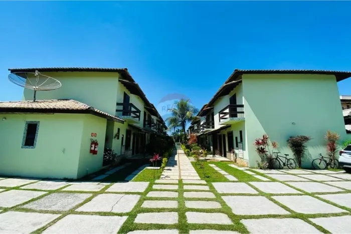 Casa de Condomínio em Bertioga com Vista para o Mar