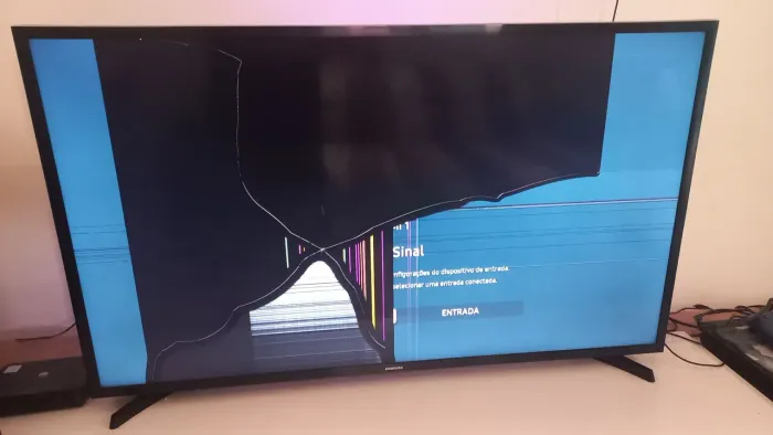 SMART TV SAMSUNG TYZEN 43"
