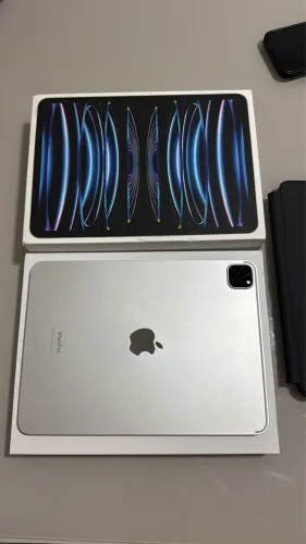 IPAD PRO 11 - M2 - 4 Geração - 128 gb