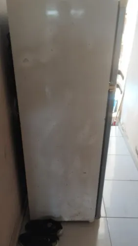 Vende-se geladeira Electrolux