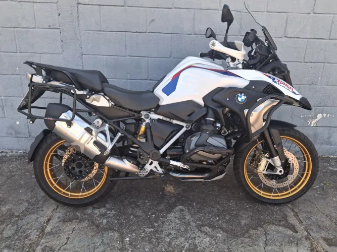R 1250  Premiun Rally, pouco rodada, sem detalhes