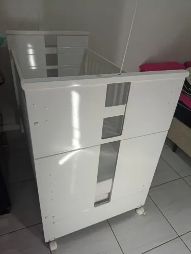 Berço com colchão