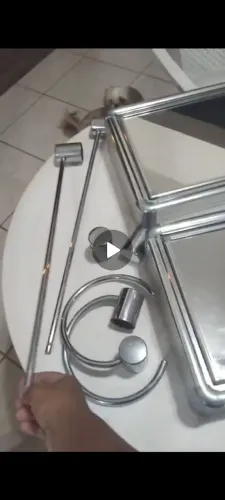 Armarinho para banheiro 