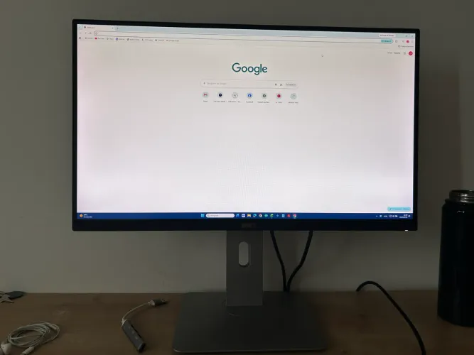 Monitor Dell UltraSharp Adaptado para Vertical/Horizontal