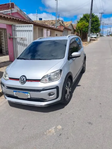 Volkswagen Up! Cross 1.0 TSI Total Flex 12V 5P 2018