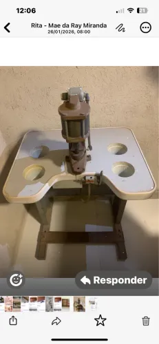 Máquina de pregar ilhóis