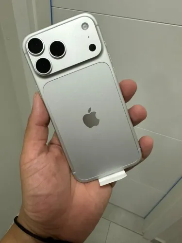 iPhone 18 Pro Max - 256gb - Silver