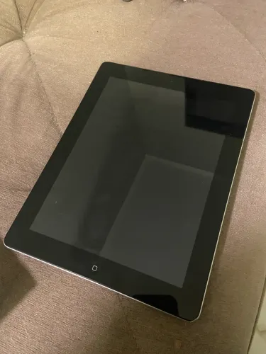 Apple iPad 4ª Geração 9,7? - 64 GB - Wi-Fi + Cellular/4G - Preto - A1459 (MD518BR/A).
