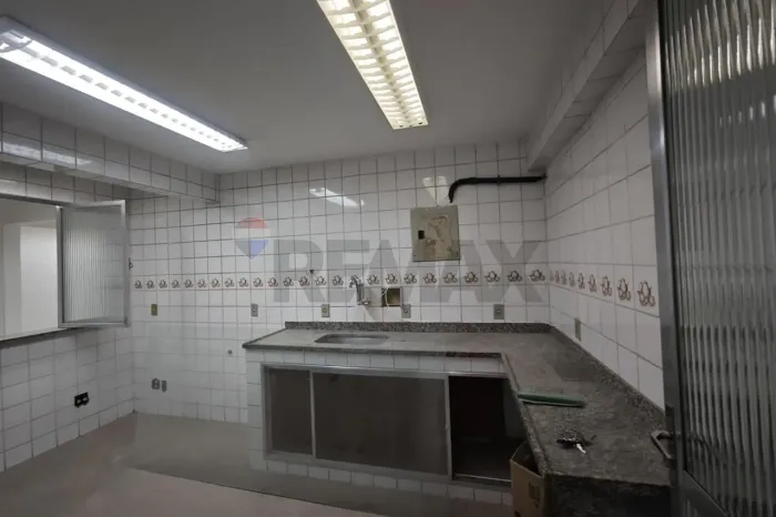 SALA COMERCIAL COM ALTO FLUXO EM BONSUCESSO - ALUGUEL