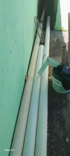 Vendo um cano e meio