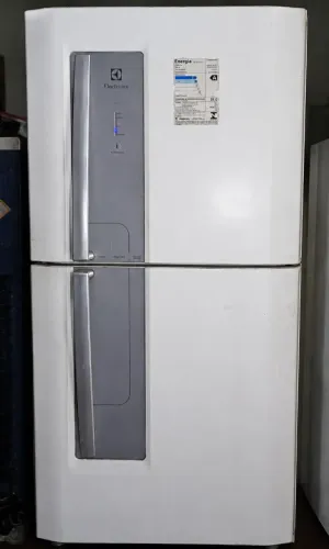 geladeira frost free 400 litros e com 3 meses de garantia