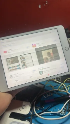 iPad Mini 4 128gb obs leia descrição