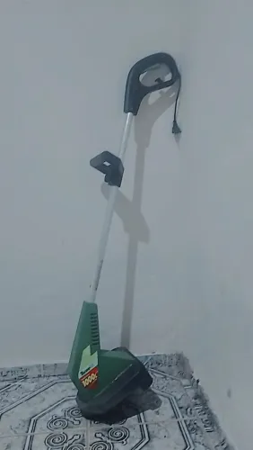 Máquina de corta grama