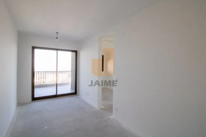 Apartamento 2 dorms 1 vaga na Rua Senador César Lacerda Vergueiro, Vila Madalena com vara