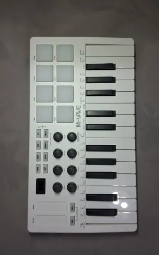 Controlador MIDI M-Vave SMK- 25