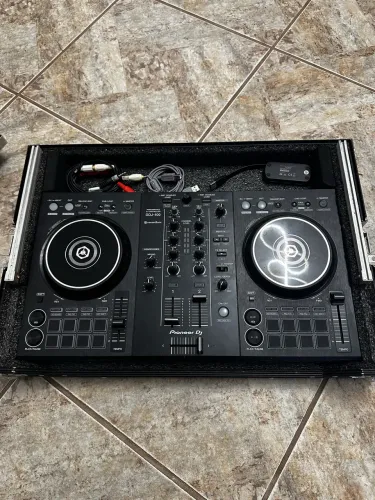 DDJ 400 + Hard Case