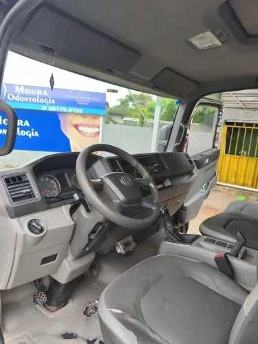 VW 9.170 DRC 4x2 2017/18 Baú Refrigerado | Apenas 335 Mil km | Raridade!