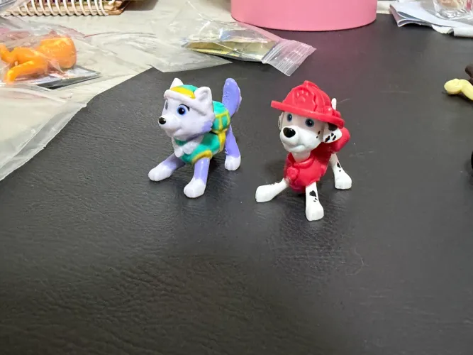2 UNIDADES PATRULHA CANINA KINDER OVO - MARSHALL e EVEREST