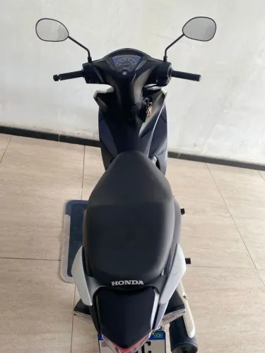 Vendo biz 110!