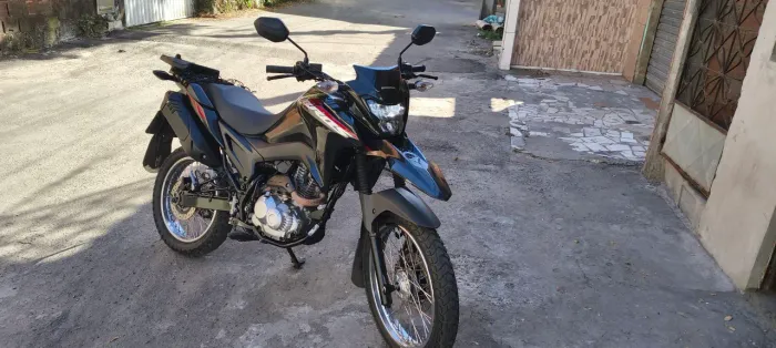 HONDA NXR BROS 16O CBS NOVA NUCA CAIU TA COMO SAIU DA LOJA PRA QUEM É EXIGENTE...