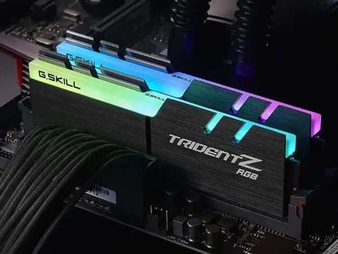 Memoria G.skill Tridentz Rgb Series 16gb (2x8gb) 4000mhz Ddr4