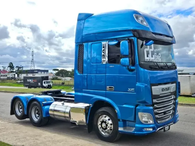 DAF XF 480 6X2 Ano 2022 Teto Alto Automático Farol de teto Roda de alumínio pronta entrega