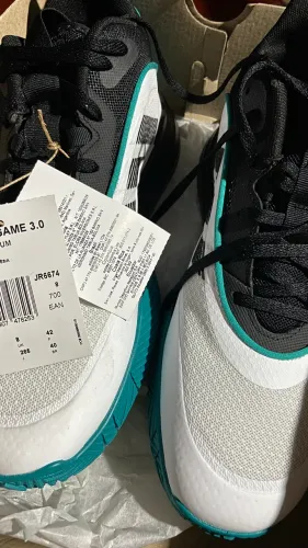 Basqueteira adidas
