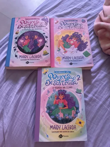 Diário de uma princesa desastrada volumes 1, 2, 3