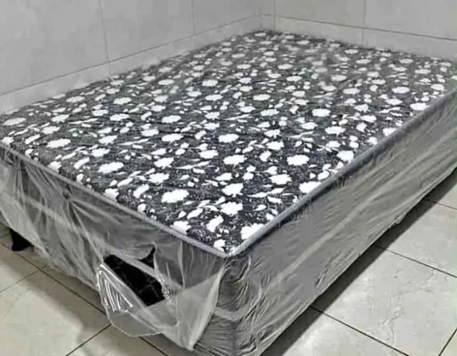 Cama box