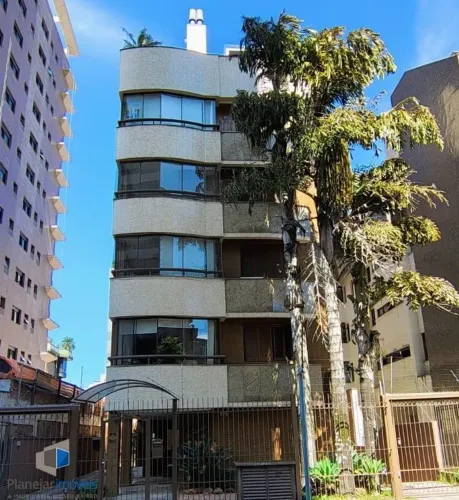 Apartamento Av Guaporé, 2 dormitórios, 2 vagas, churrasqueira