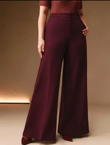 Calça pantalona alfaiataria cor vinho tamanho gg