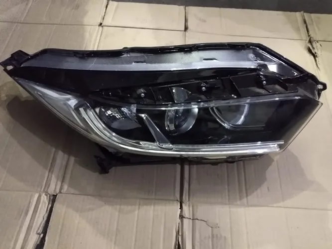 Farol de led e grade cromada Honda hrv 19/20