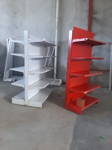 GÔNDOLAS SUPERMERCADO MUITO NOVAS 