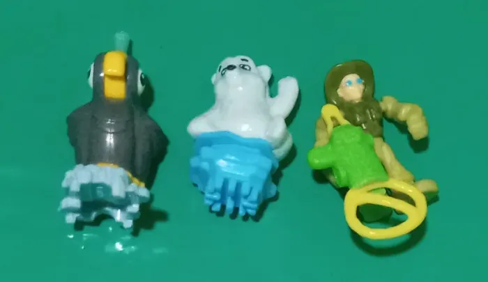 3 miniaturas da kinder ovo