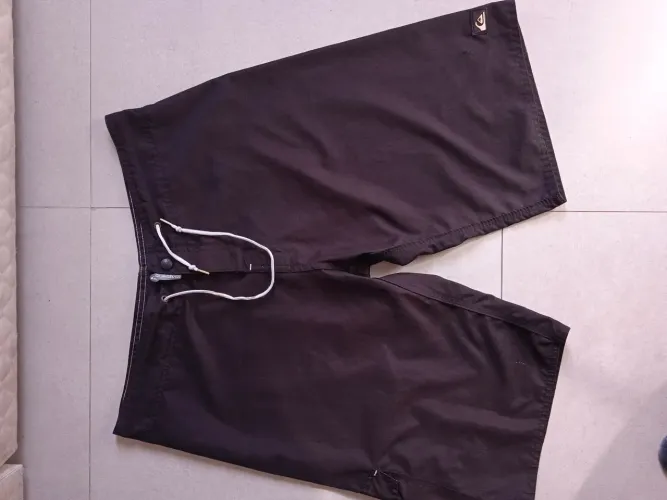 02 Bermudas Tactel Quiksilver / Oakley