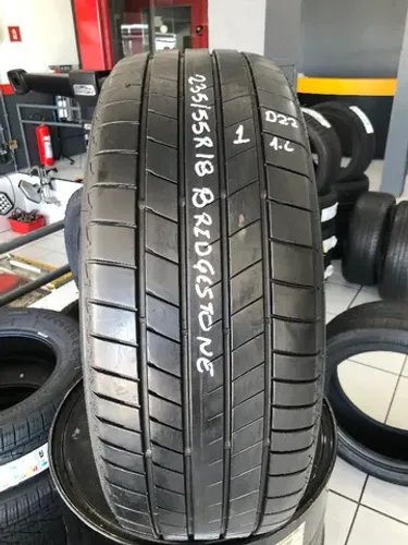 Pneu 235/55r18 Bridgestone Alenza 001 100H (usado) *1