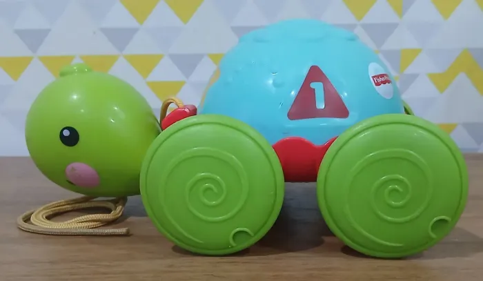 Tartaruga de Empurrar Fisher-Price Mattel 2013