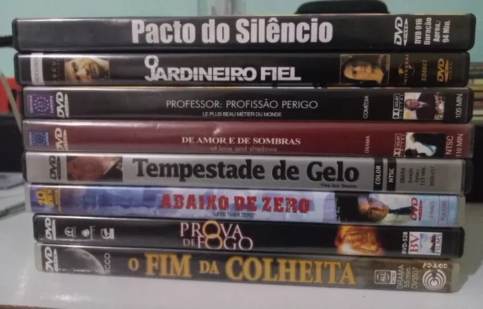 Lote 8 de DVDs de filmes originais.
