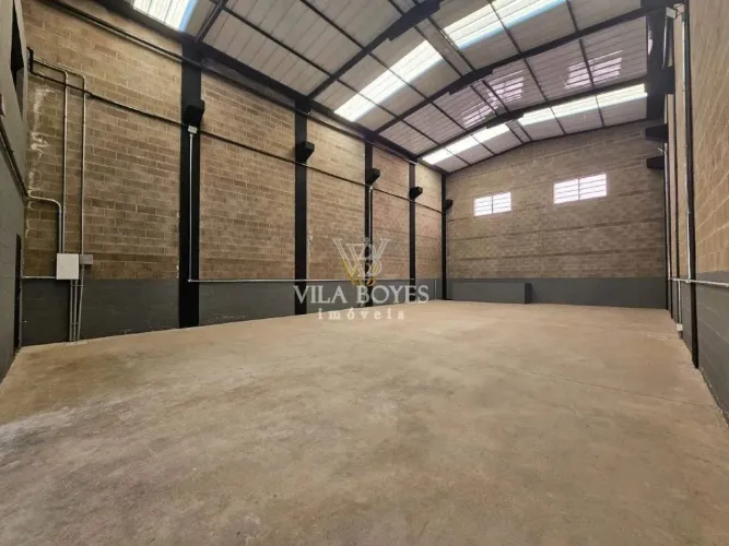 GALPÃO COMERCIAL NOVO PARA VENDA NO BAIRRO JARDIM CALIFÓRNIA