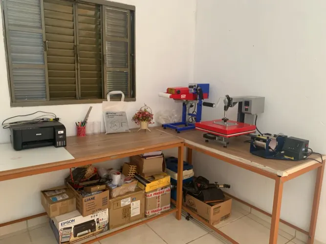 Estação Completa para Personalização - Canecas, Copos, Taças, Camisetas e Muito Mais!
