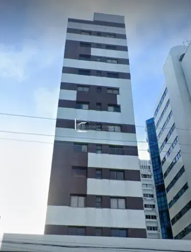 Cobertura à Venda na Avenida Boa Viagem com 4 Suítes / 230 m²