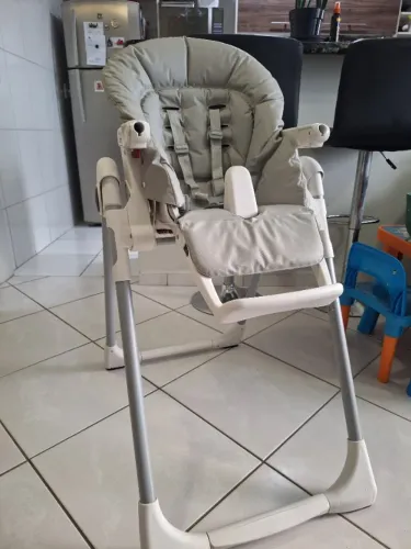 Cadeira de Alimentação