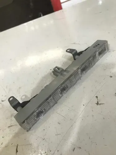 Luz De Ré Brake Light Toyota Corolla 2019 Original .. 8236